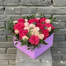 Цветочная композиция из Розы в коробке в Елгозино
