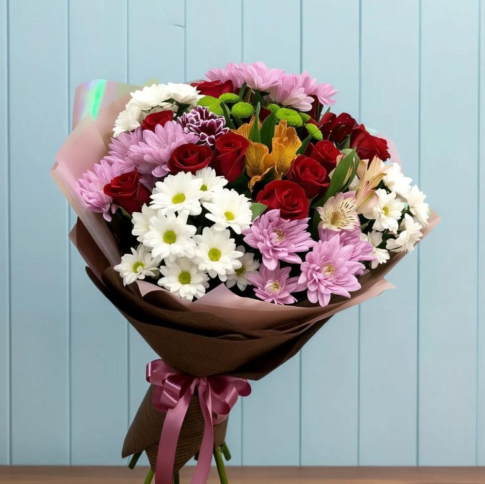 Букет цветов из: Розы, Хризантемы и Альстромерии в Елгозино